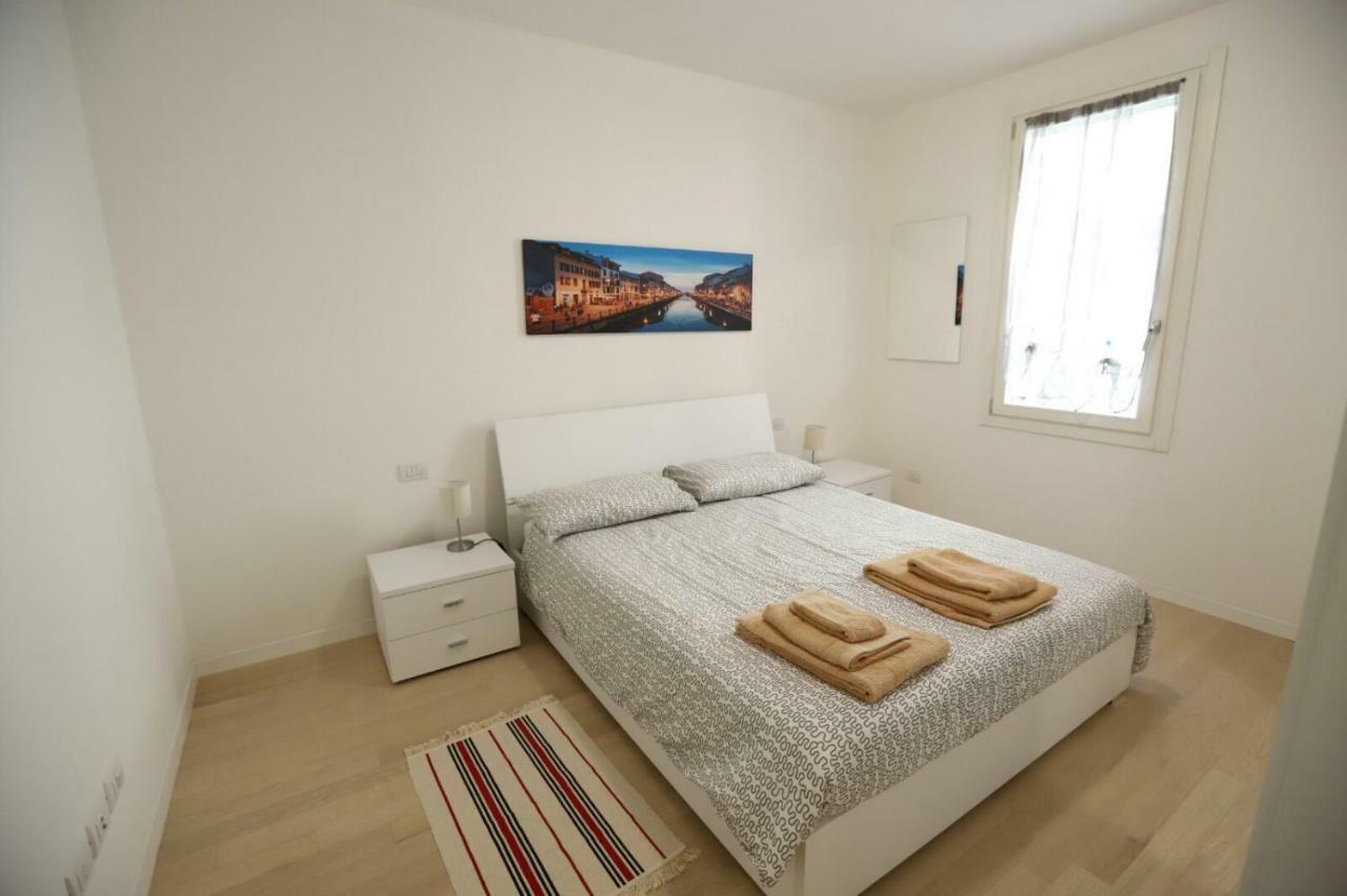 Laura'S Home - I Navigli Che Vorrei Milan Bagian luar foto