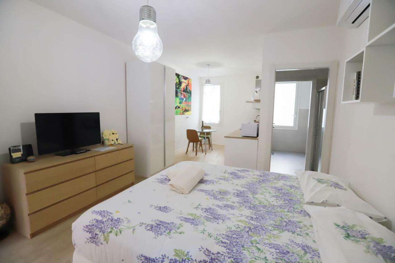Laura'S Home - I Navigli Che Vorrei Milan Bagian luar foto